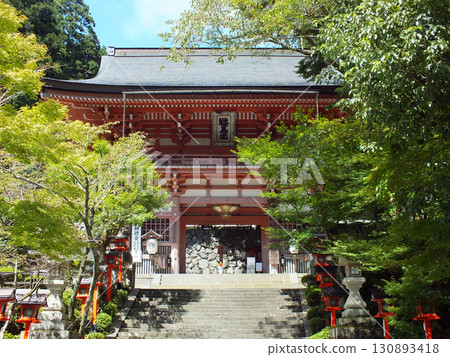 京都鞍馬寺仁王門 130893418