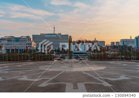 Sunset over the Central Plaza, War Memorial of Korea, Seoul Sunset over the Central Plaza, War Memorial of Korea, Seoul 130894340