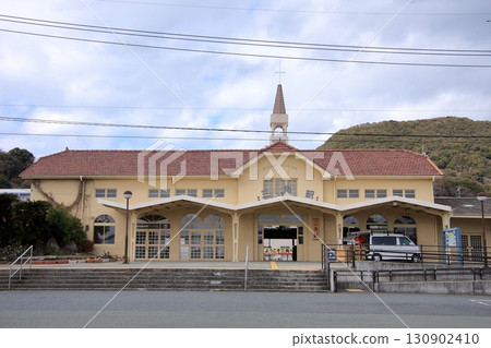 Kumamoto Prefecture's Retro Port: Misumi Port and Misumi Station Kumamoto Prefecture's Retro Port: Misumi Port and Misumi Station 130902410