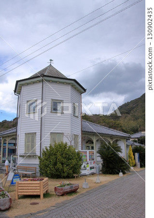 Kumamoto Prefecture's Retro Port: Misumi Port and Misumi Station Kumamoto Prefecture's Retro Port: Misumi Port and Misumi Station 130902435