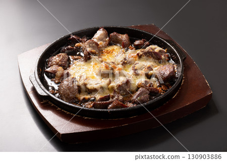 Grilled beef tongue with cheese 130903886