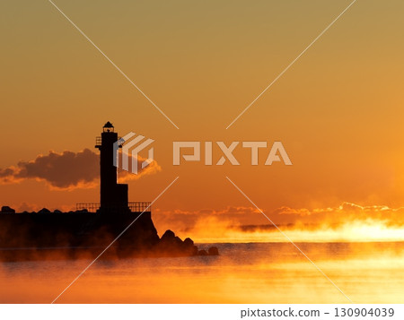 Lighthouse at Shibetsu Fishing Port, Hokkaido, and the departure of the storm Lighthouse at Shibetsu Fishing Port, Hokkaido, and the departure of the storm 130904039