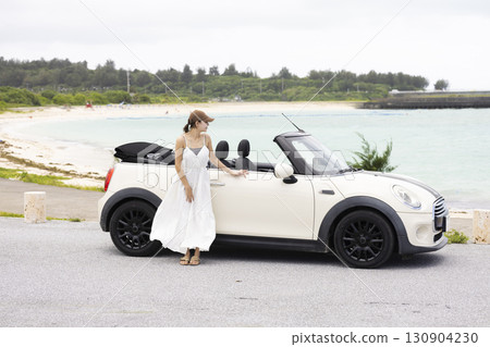 開車的可愛女人 130904230