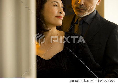 Image of a middle-aged couple dating 130904500