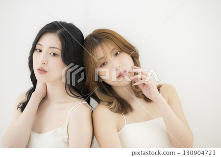 友好的美麗妹妹 友好的美麗妹妹 130904721
