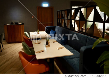 日內瓦萬豪酒店豪華酒廊精緻輕鬆的空間 日內瓦萬豪酒店豪華酒廊精緻輕鬆的空間 130906436