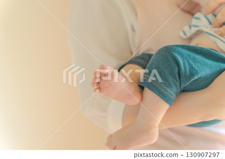 baby, infant, feet 130907297