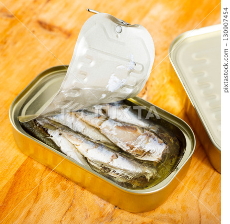 Sardines preserves in oil Sardines preserves in oil 130907454