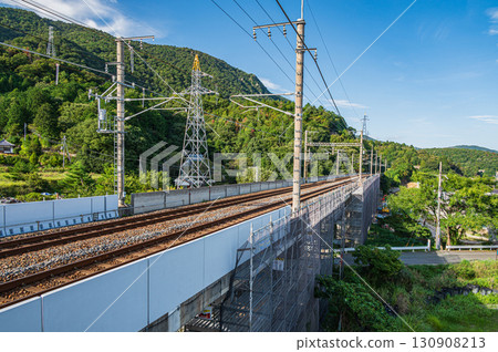 View of Omi-Takashima from the platform at Kitakomatsu Station on the Kosei Line. Kitakomatsu, Otsu City, Shiga Prefecture 130908213