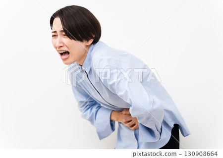 Woman wearing a long-sleeved shirt Woman wearing a long-sleeved shirt 130908664