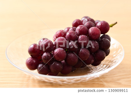 Kyoho grapes served in a glass Kyoho grapes served in a glass 130909911