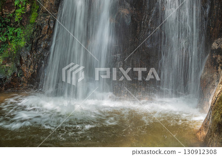 大津市北小鬆的名勝：滋賀縣妖梅瀑布（Metaki） 130912308