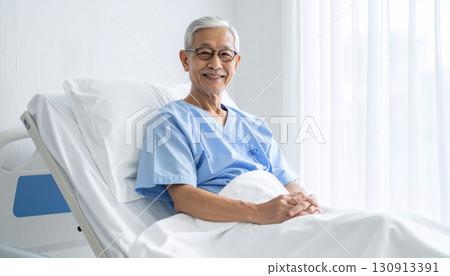 Elderly hospitalization nursing care facility Elderly hospitalization nursing care facility 130913391