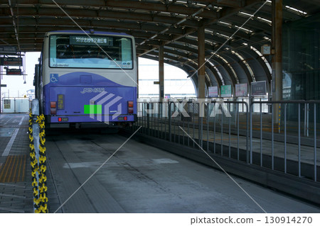 Yutorito Line Guideway Bus Yutorito Line Guideway Bus 130914270