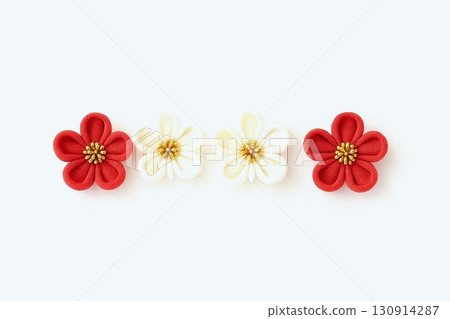 Image material of gorgeous New Year's decorations decorated with tsumami zaiku and mizuhiki 130914287