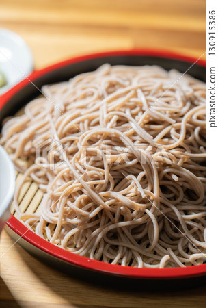 [Food Ingredients] Served Zaru Soba Noodles [Nagano Prefecture] 130915386