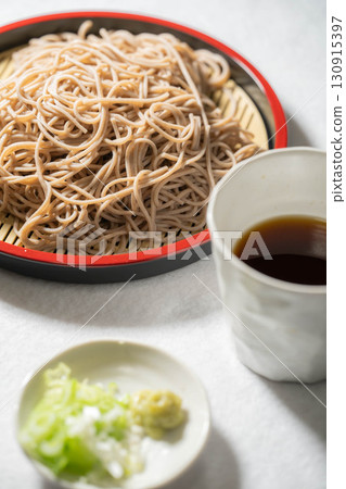 [Food Ingredients] Served Zaru Soba Noodles [Nagano Prefecture] 130915397