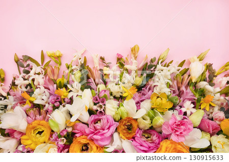 Summer blossoming delicate ranunculus on spring blooming flowers festive background, bright and soft springtime bouquet floral card, selective focus Summer blossoming delicate ranunculus on spring blooming flowers festive background, bright and soft springtime bouquet floral card, selective focus 130915633