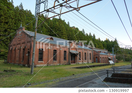 群馬縣安中市丸山號誌站（舊丸山變電站）黃昏時的公寓路 130919997