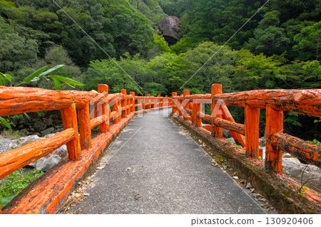 Kizetsukyo Gorge and Takimi Bridge, Tanabe City, Wakayama Prefecture 130920406