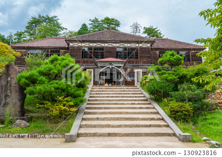 Former Fukiya Elementary School main building in Fukiya Furusato Village, Takahashi City, Okayama Prefecture Former Fukiya Elementary School main building in Fukiya Furusato Village, Takahashi City, Okayama Prefecture 130923816