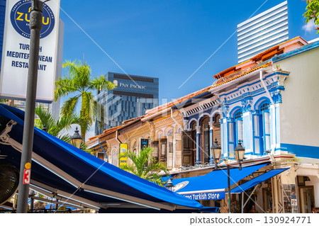 Kampong Glam, the Arab quarter with the Sultan Mosque in Singapore 130924771