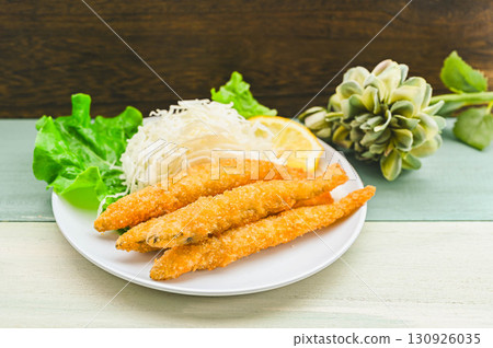 炒柳葉魚 柳葉魚（準備菜） 130926035