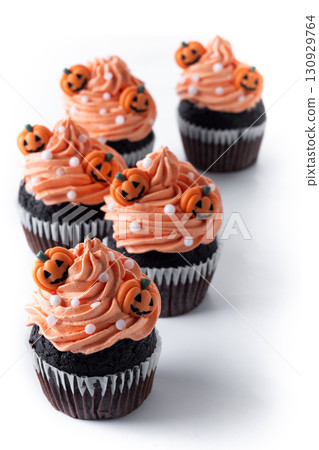 Halloween cupcakes with Halloween sprinkles Halloween cupcakes with Halloween sprinkles 130929764