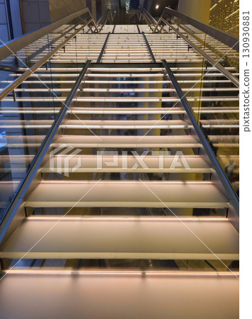 Staircase with illuminated steps in a modern interior 130930881