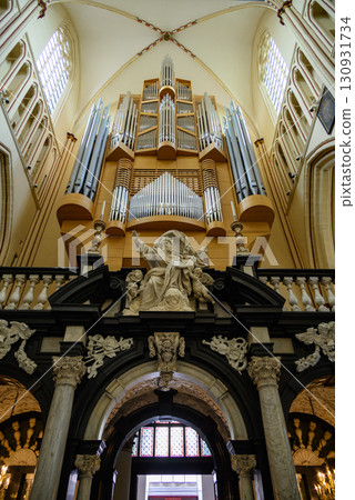 Interior of the Saint Salvator Cathedral main Roman Catholic gothic church in Bruges, Belgium Interior of the Saint Salvator Cathedral main Roman Catholic gothic church in Bruges, Belgium 130931734