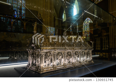 Interior of the Saint Salvator Cathedral main Roman Catholic gothic church in Bruges, Belgium Interior of the Saint Salvator Cathedral main Roman Catholic gothic church in Bruges, Belgium 130931745