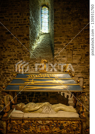 Interior of the Basilica of the Holy Blood, Catholic basilica housing a relic of the Holy Blood of Christ in Bruges, Belgium Interior of the Basilica of the Holy Blood, Catholic basilica housing a relic of the Holy Blood of Christ in Bruges, Belgium 130931760
