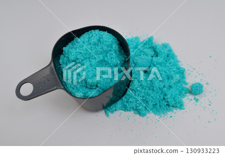 Nickel II sulfate or just nickel sulfate Nickel II sulfate or just nickel sulfate 130933223