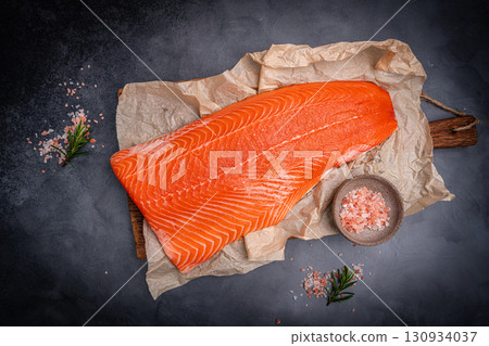 Salmon. Fresh raw salmon fish 130934037