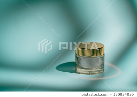 Glass skincare cream jar 130934050