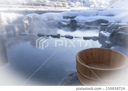 Snowy scenery at Misasa Onsen Snowy scenery at Misasa Onsen 130938724