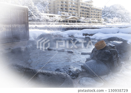 Snowy scenery at Misasa Onsen Snowy scenery at Misasa Onsen 130938729