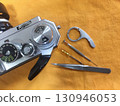 Replacing the winding lever on an old camera 130946053