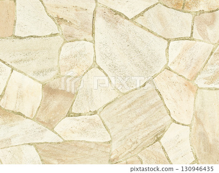 背景圖 2 為淺色、淺赭色、不規則形狀的鋪路石表面 130946435