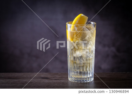 喝一杯高球 130946894