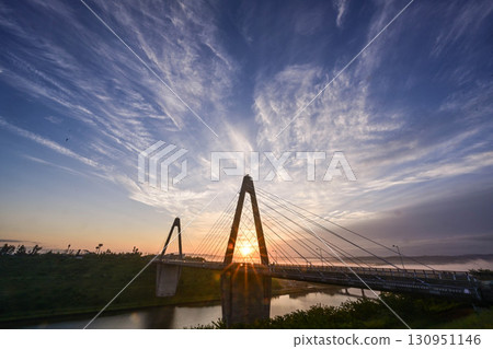 內灘橋的晨景 內灘橋的晨景 130951146