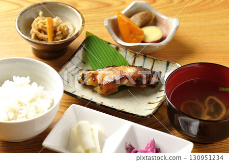 Saikyo 烤黑斑魚套餐 130951234
