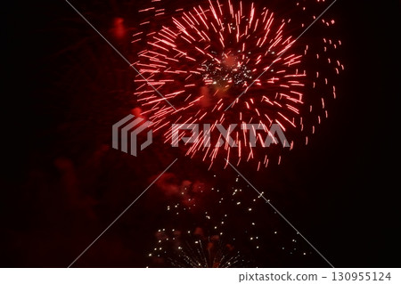 Fireworks light 130955124