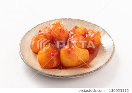 醃蘿蔔泡菜 130955315