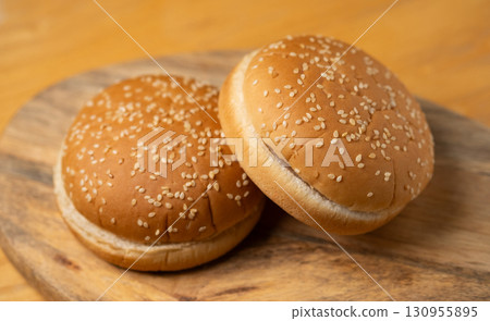 Hamburger bun (stock photo) Hamburger bun (stock photo) 130955895