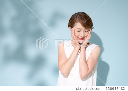 美麗女人的影子 130957482