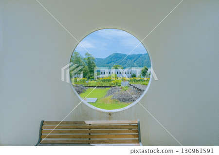 [國立天文台野邊山射電天文台] 長椅與全景 [南佐久郡南牧村] 130961591