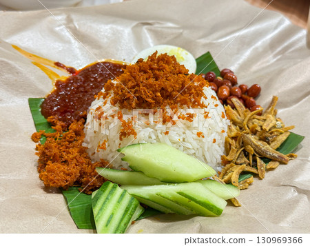 馬來西亞美食 Nasi Luma 椰子飯 馬來西亞美食 Nasi Luma 椰子飯 130969366