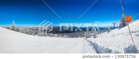 A winter panorama of frost-covered trees and mountains seen from Shibutoge Ski Resort (Nakanojo Town, Gunma Prefecture) A winter panorama of frost-covered trees and mountains seen from Shibutoge Ski Resort (Nakanojo Town, Gunma Prefecture) 130971756