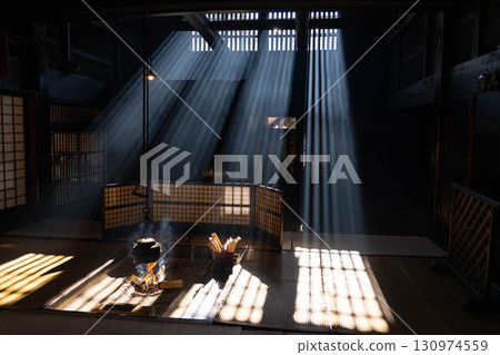 [光束素材] 妻子籠宿脅本陣奧谷的光束，冬季的特色【長野縣】 130974559